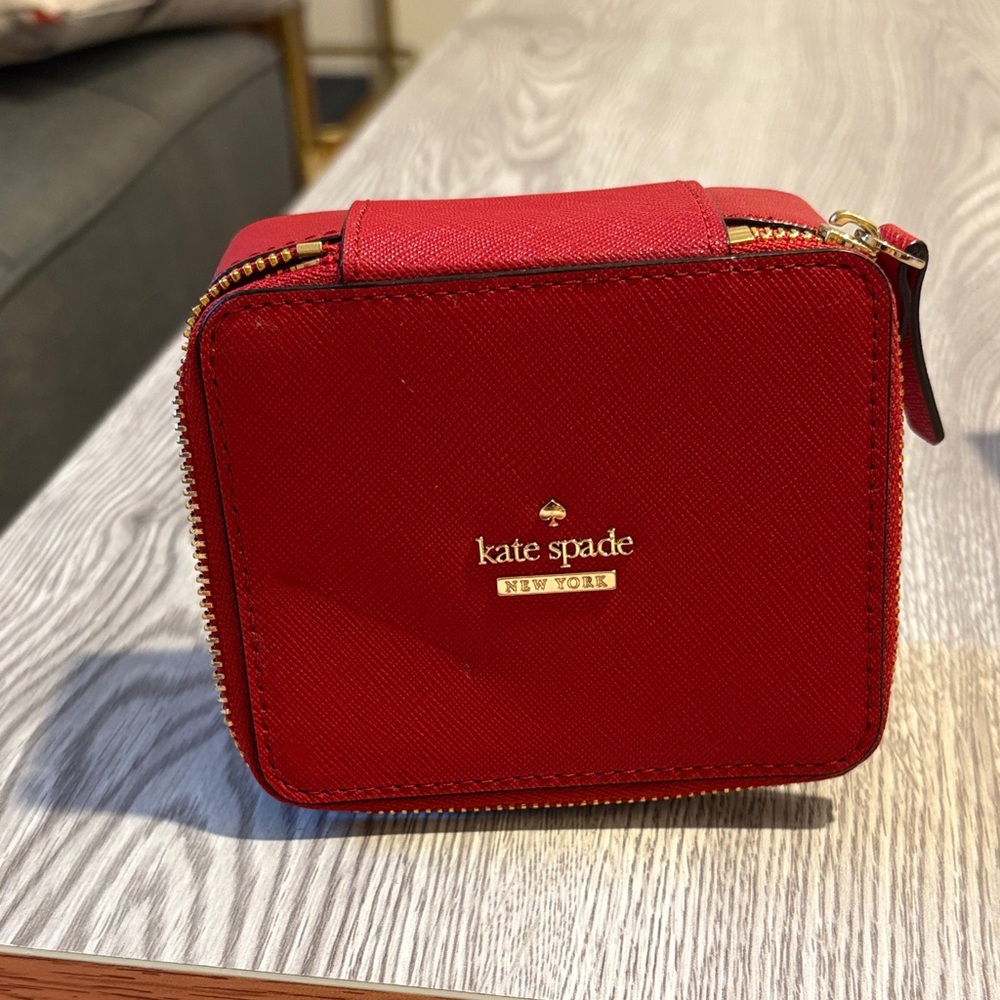 NWT Kate Spade Bold Red Travel jewelry Case